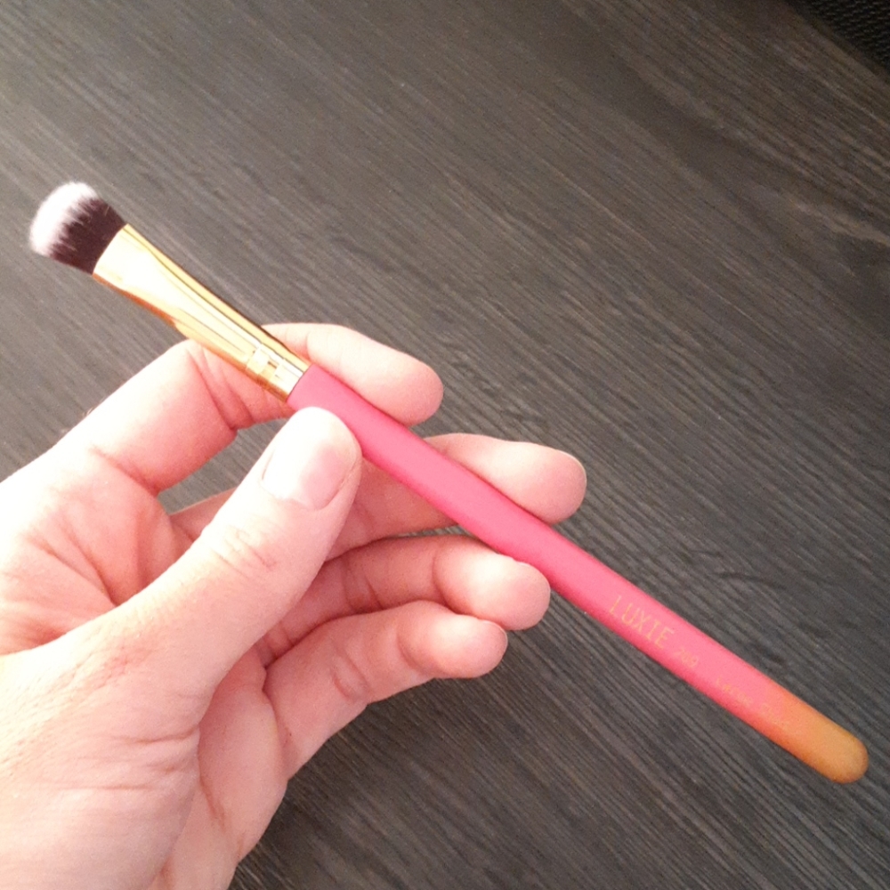 New Luxie brush